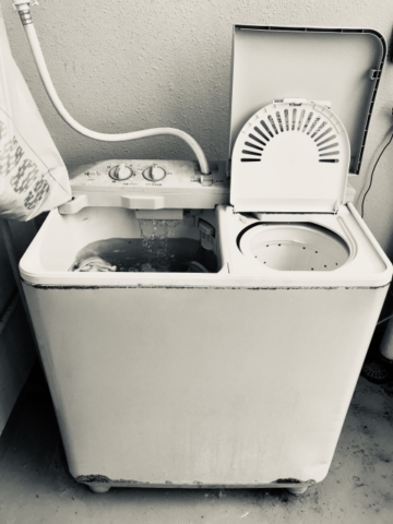 a1a07f7fcf2b833015bb1d99e3146709 s 360x480 - 洗濯機の歴史～レバー付きローラー式洗濯機、2槽、全自動、ドラム式まで～