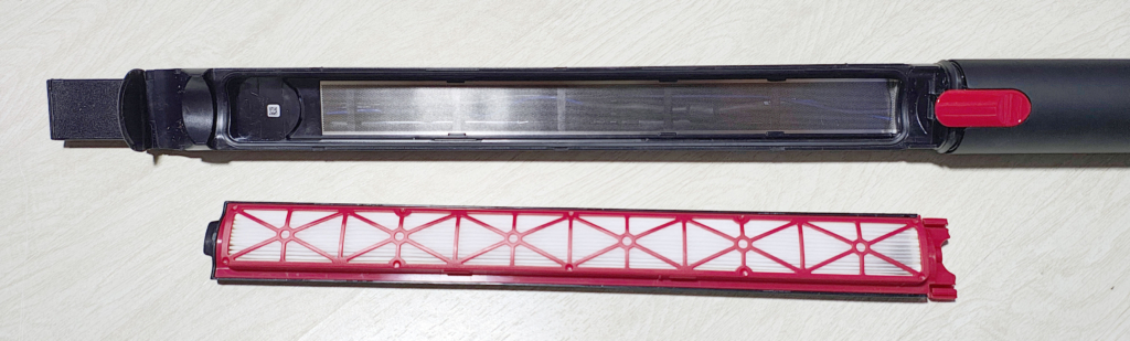 ダイソンペンシルバック・フィルターを外した本体