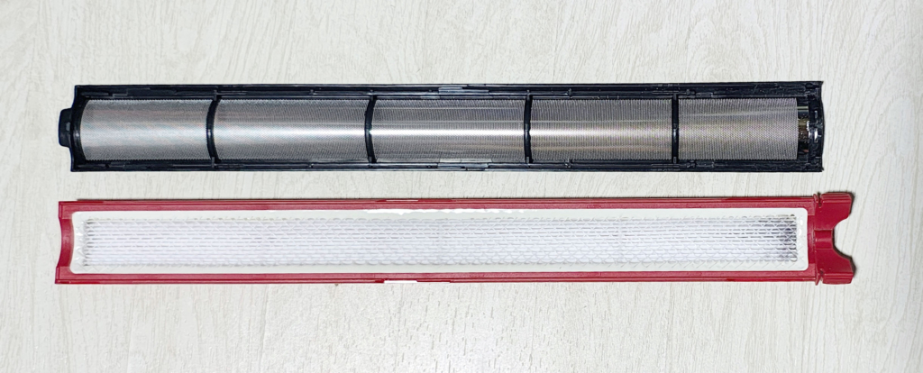 ダイソンペンシルバック・メッシュフィルターとプリーツフィルター