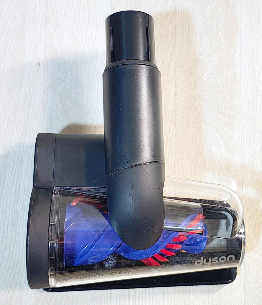 ダイソンペンシルバック付属の毛絡み防止スクリューツール